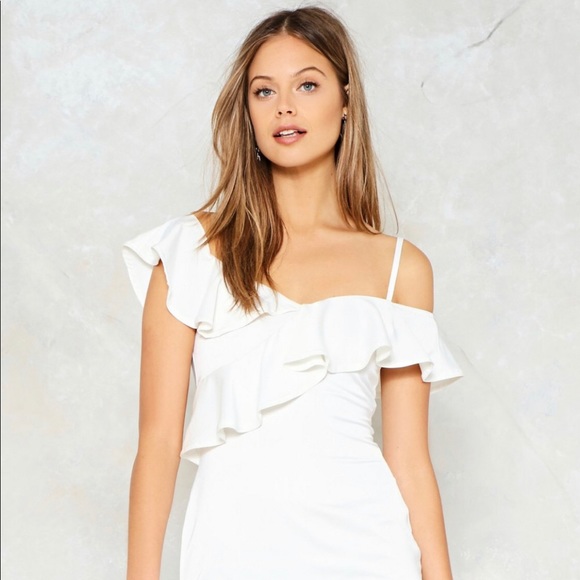 NASTY GAL ‘End it On This’ Ruffle Dress - Picture 2 of 3